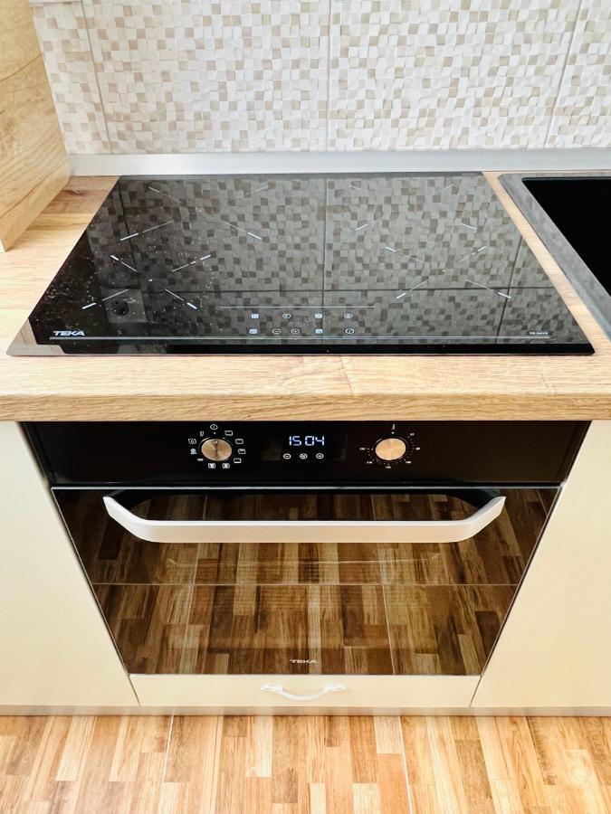 Altheda Living Brownie 29E-2 Apartment Suceava Bagian luar foto